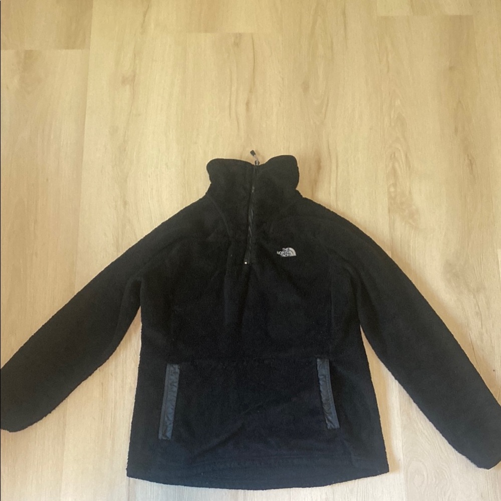 The North Face Black Half-Zip Fleece